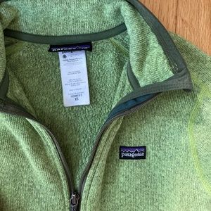 Patagonia Green Sweater Fleece Zip Up